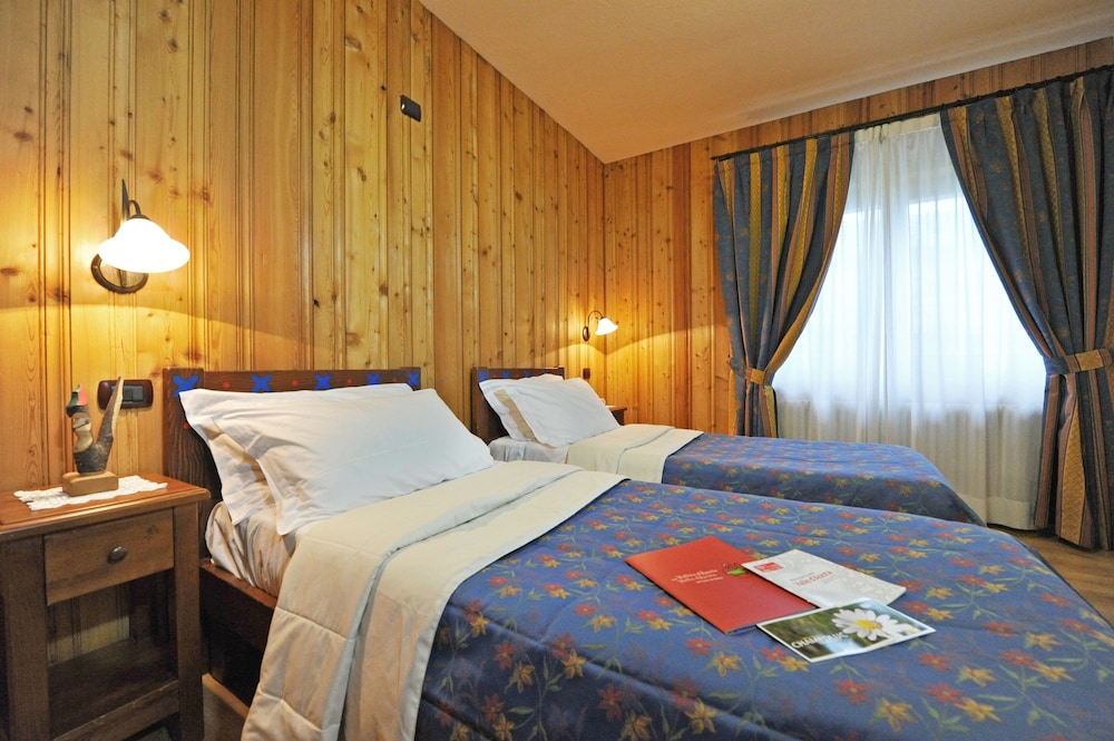 Standard Apartment, 2 Bedrooms, Mountain View