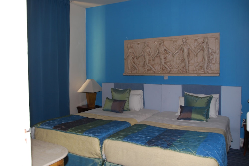 Family Room, Sea View
