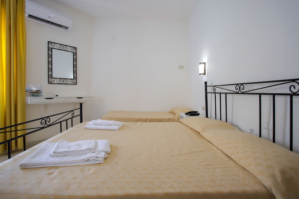 Triple Room photo 1