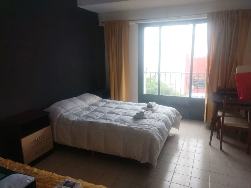 Economy Triple Room, Multiple Beds photo 2