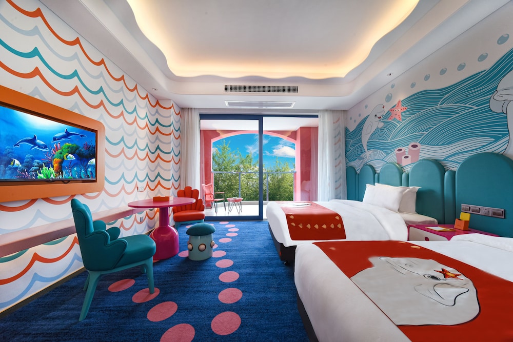 Superior Twin Room, Lake View photo 1