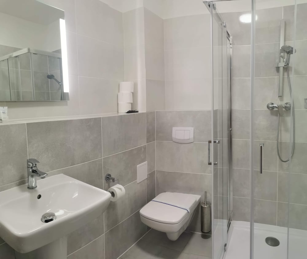 Comfort Double or Twin Room, Non Smoking, Balcony photo 3