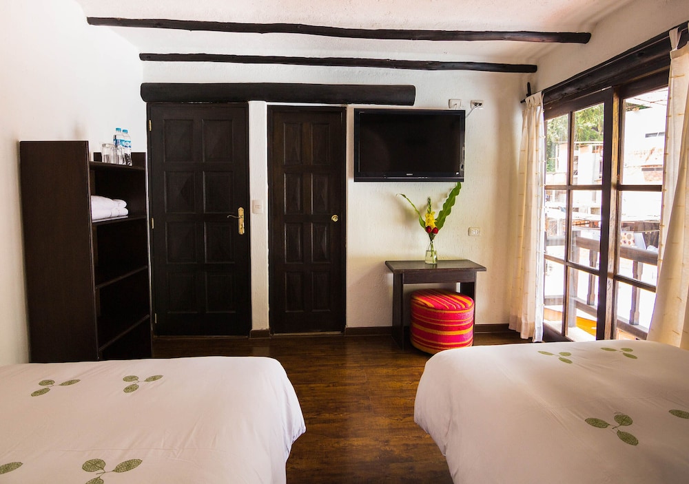 Double Room, 2 Twin Beds photo 3