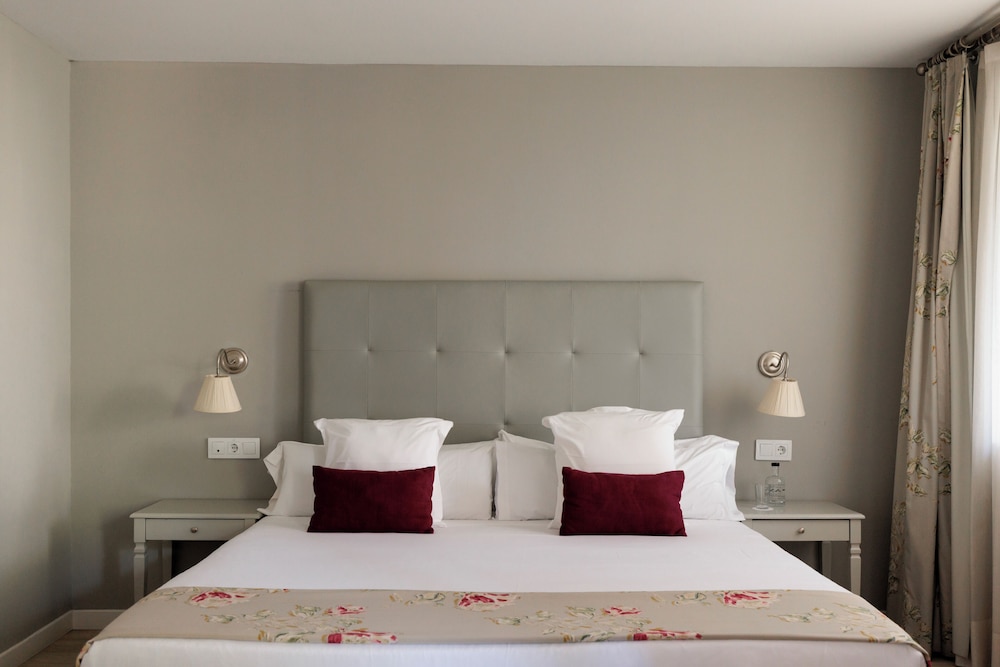 Superior Double or Twin Room, Terrace photo 2