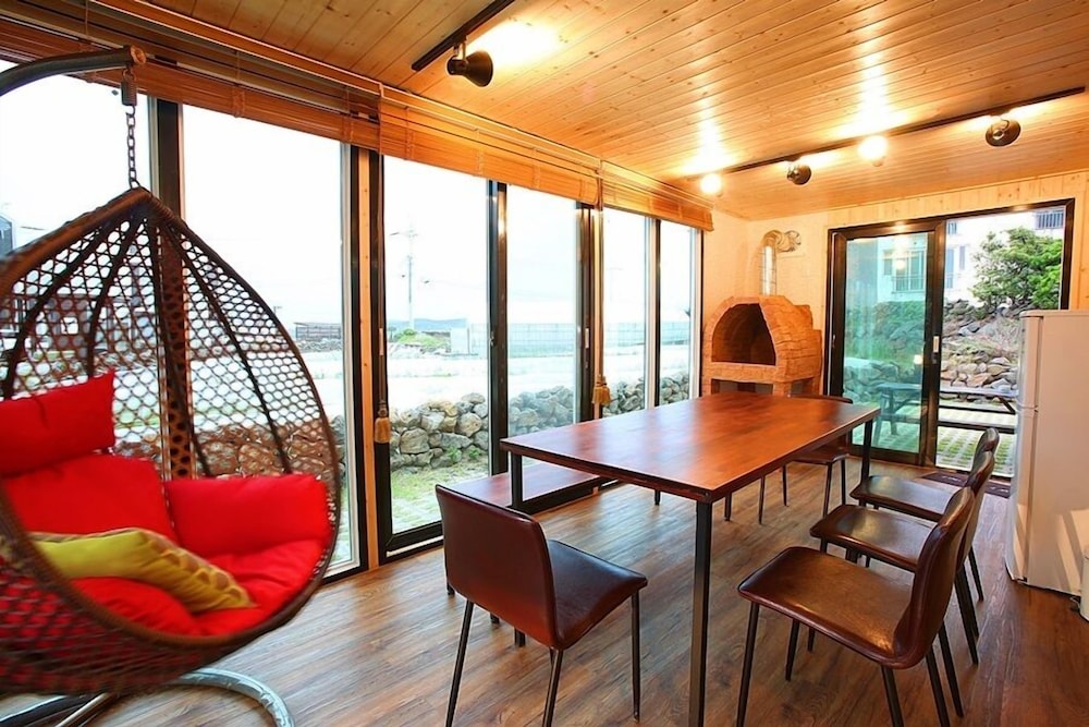 Jeju Sorang- Barbecue Package Room photo 3