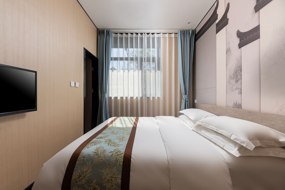 Romantic Double Room