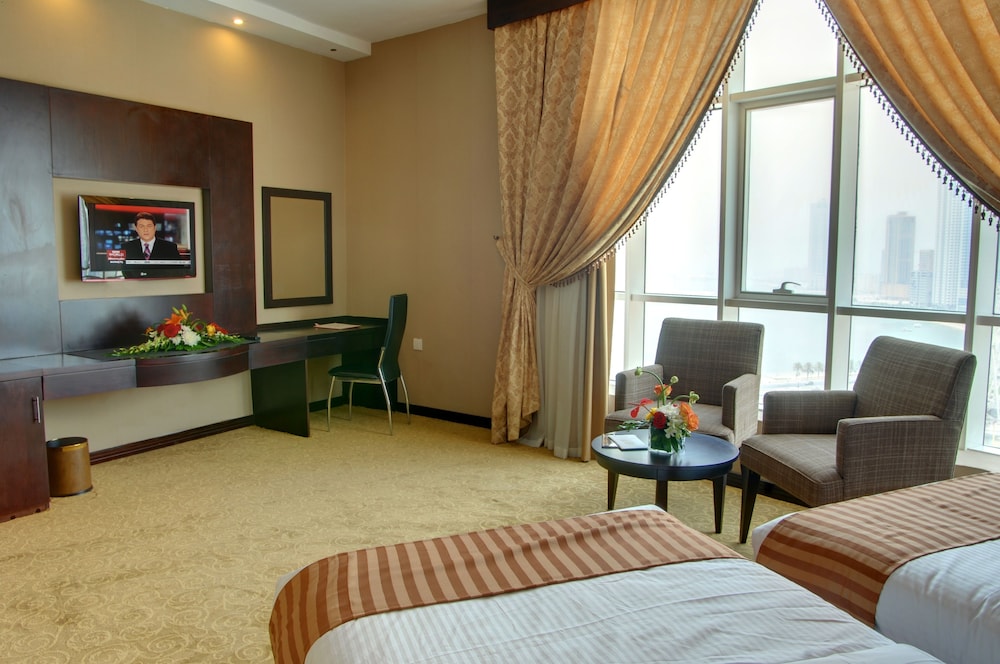 Deluxe Twin Room, 2 Twin Beds photo 3