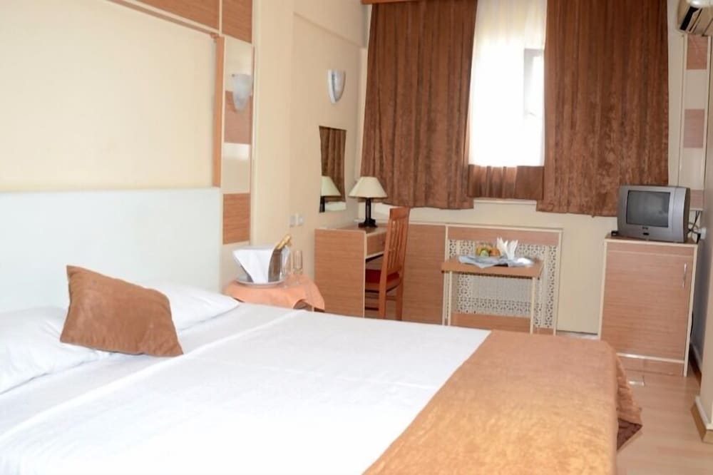 Double Room, City View photo 1