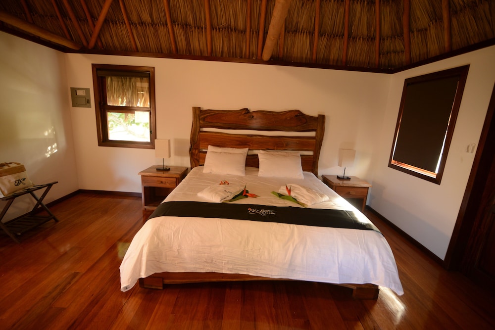 Deluxe Single Room, 1 King Bed, Ocean View