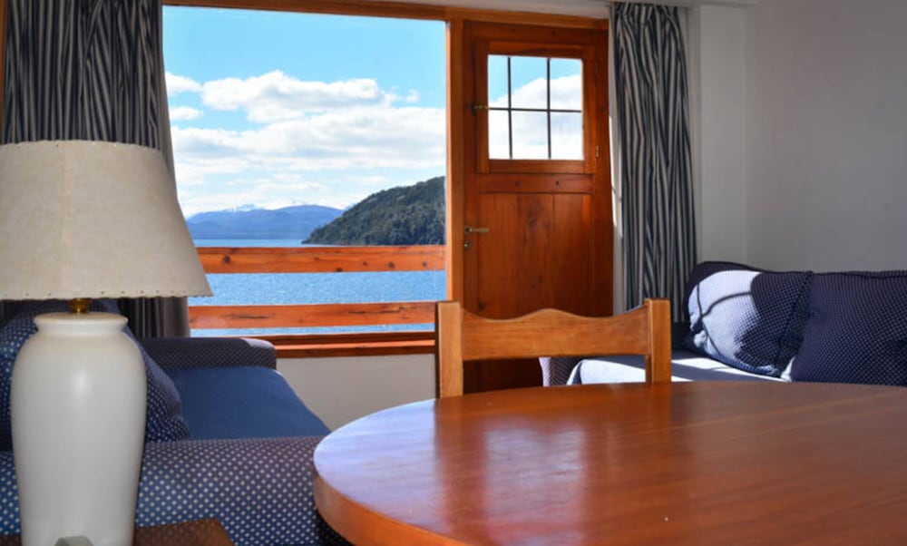 Family Apartment, 1 Bedroom, Lake View (5  people) thumbnail 5