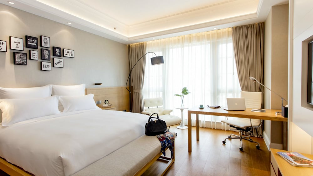Good Room