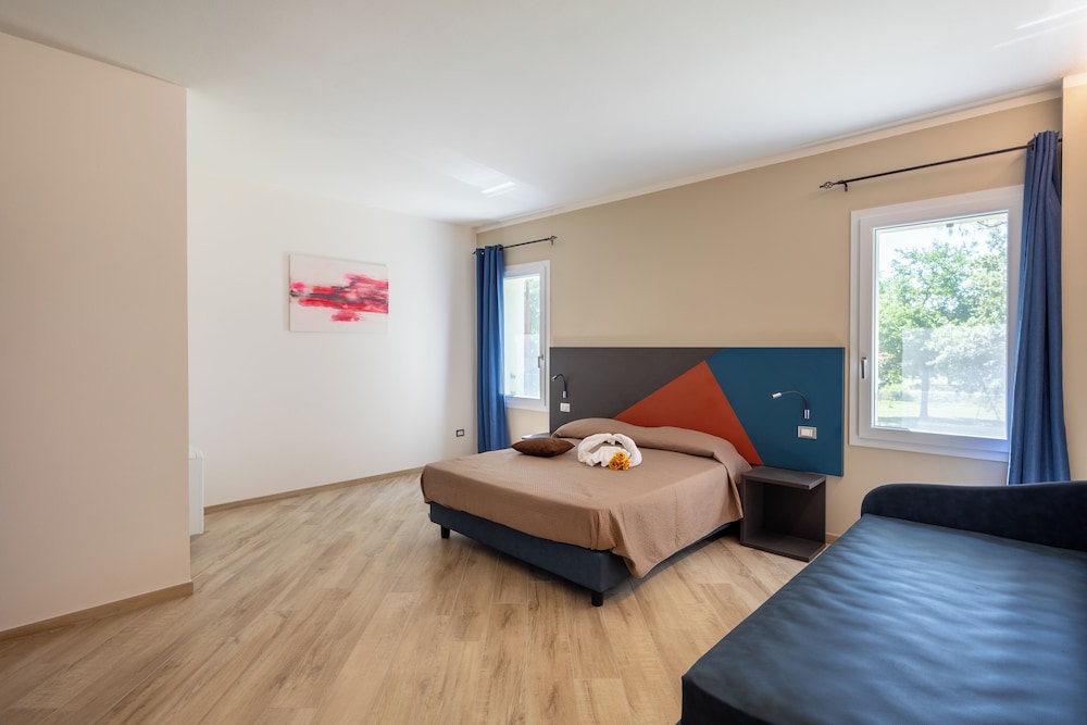 Superior Double Room, Park View photo 1