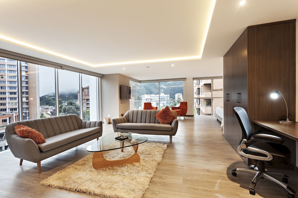 Premium Studio Suite photo 1
