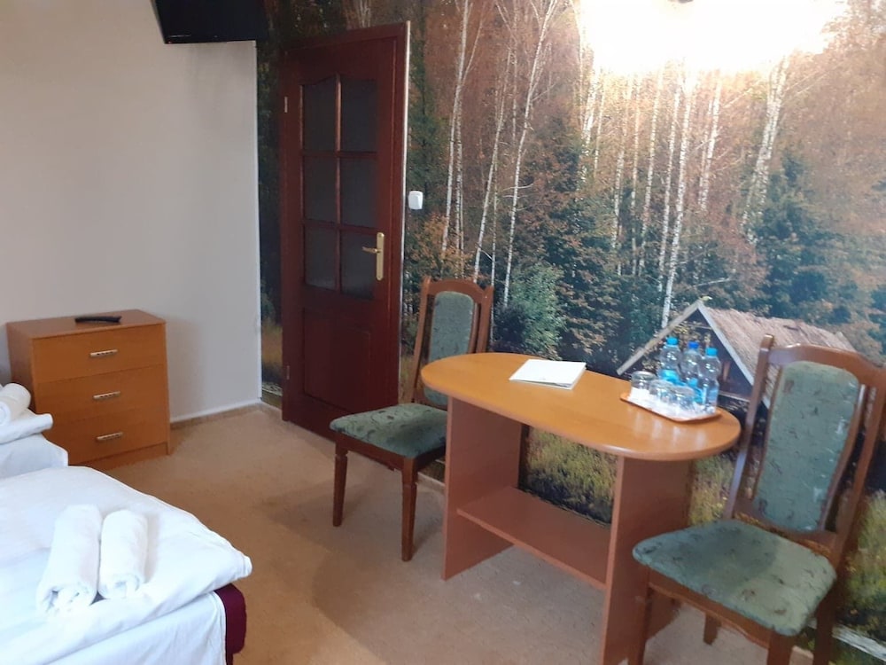 Twin Room (+1) photo 3