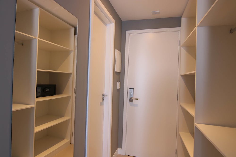 Standard Room, 2 Twin Beds - Photo 7