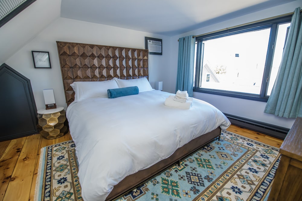 Deluxe Suite (Crow's Nest) photo 2