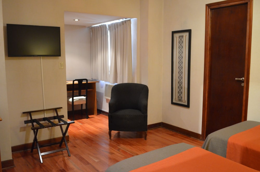 Standard Double Room, 1 Queen Bed photo 2