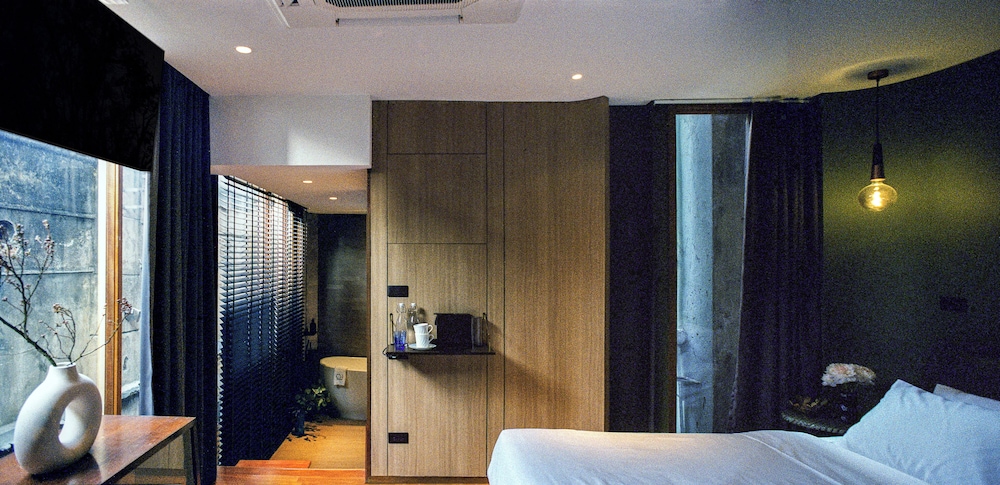 Superior King - NAMA photo 2