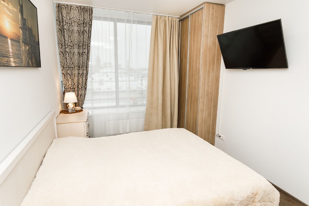 Comfort Apartment, 1 Queen Bed, Non Smoking photo 2