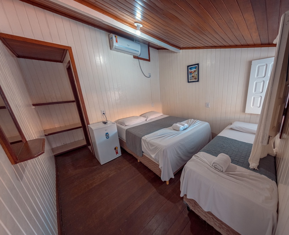 Standard Twin Room - Photo 1