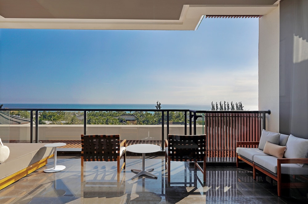 Room, 2 Queen Beds, Oceanfront - Photo 6