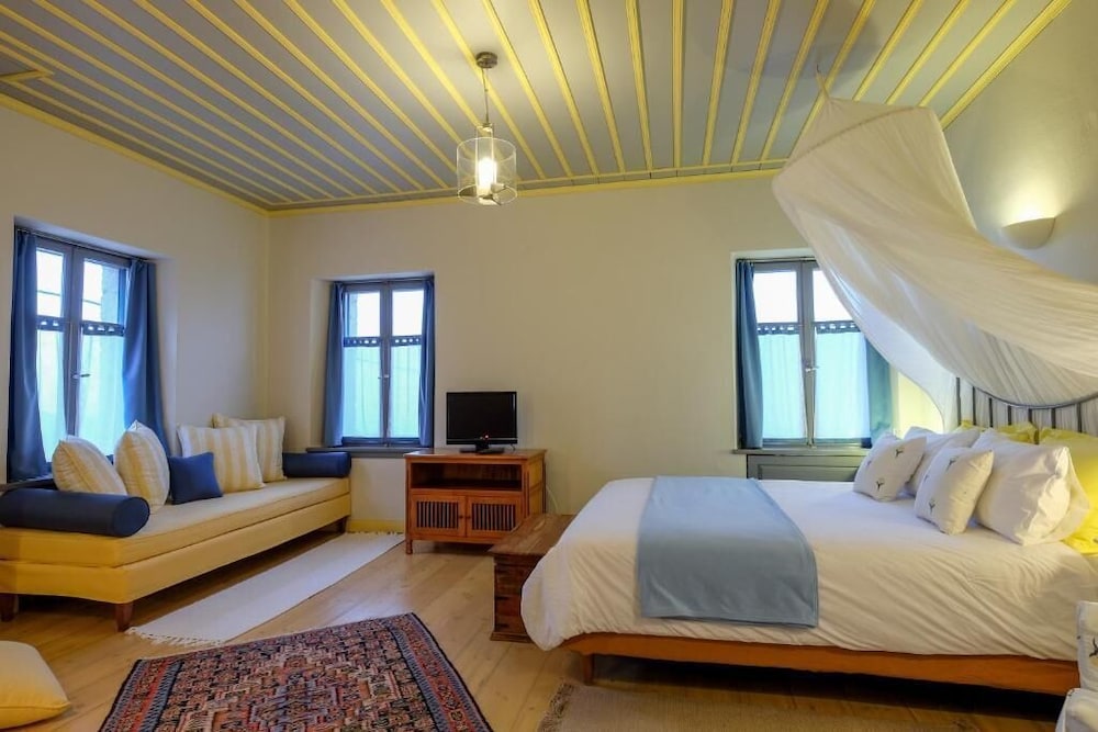 Standard Triple Room photo 1