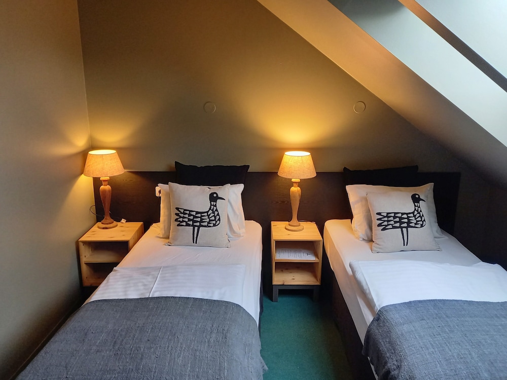Standard Double or Twin Room - Photo 19