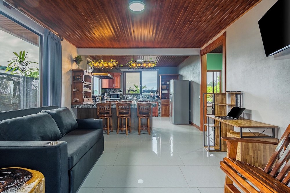 Deluxe Villa photo 2