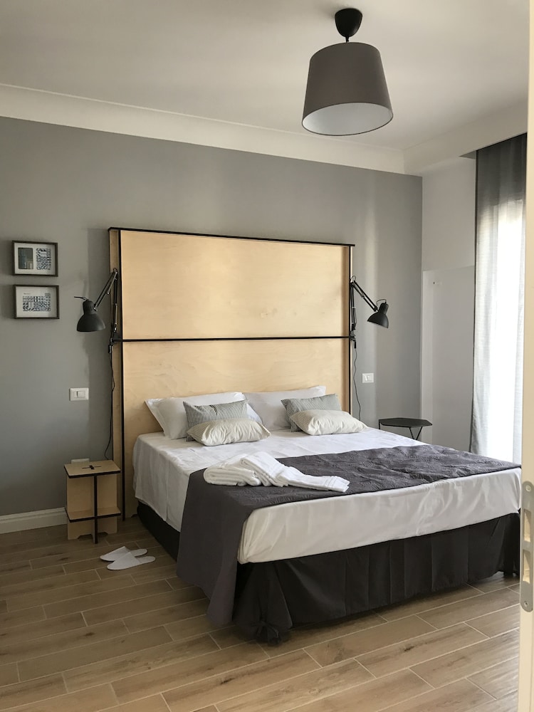 Deluxe Double Room, Balcony, City View