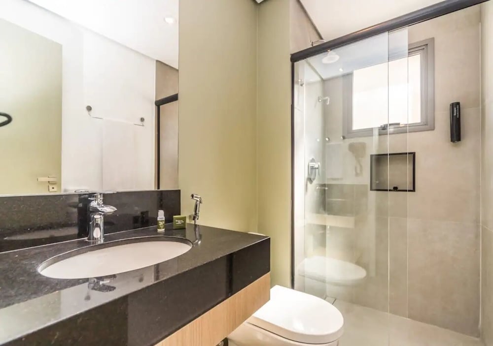 Deluxe Studio Suite - Photo 31