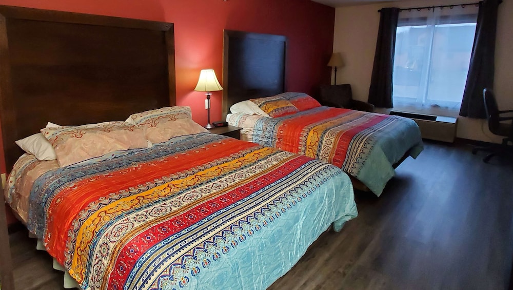 Suite, Multiple Beds, Non Smoking, Refrigerator & Microwave (2 Queen Bed Suite Pet Friendly)