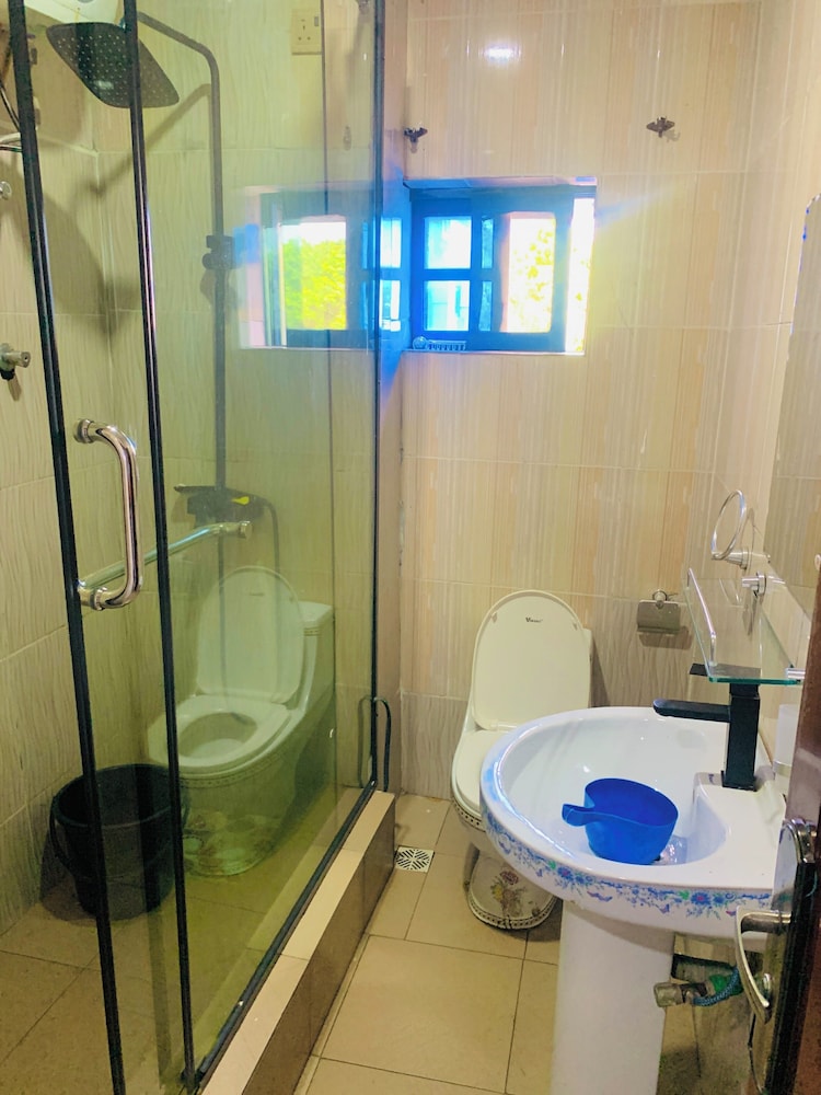 Deluxe Room, Non Smoking, Private Bathroom photo 3