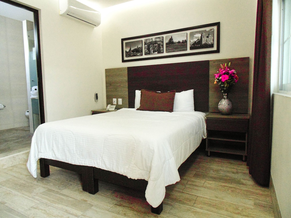 Executive Room photo 3