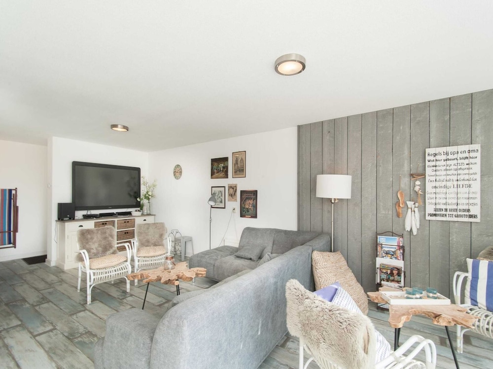 Classic Apartment, 2 Bedrooms