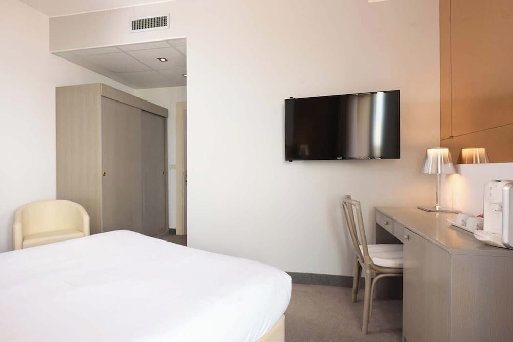Petite Room photo 2