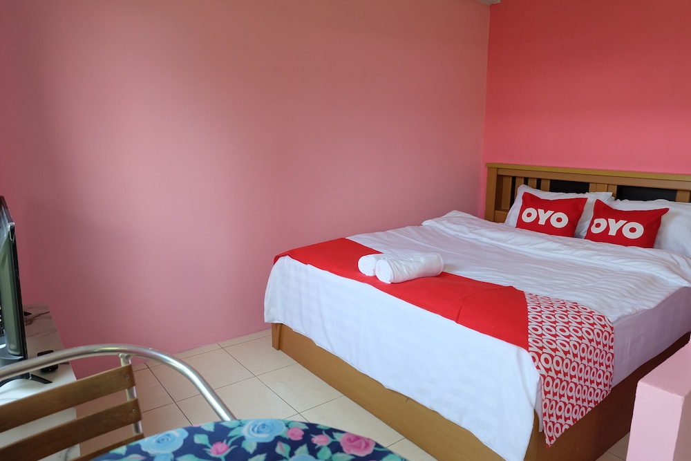 Deluxe Double Room - Photo 26