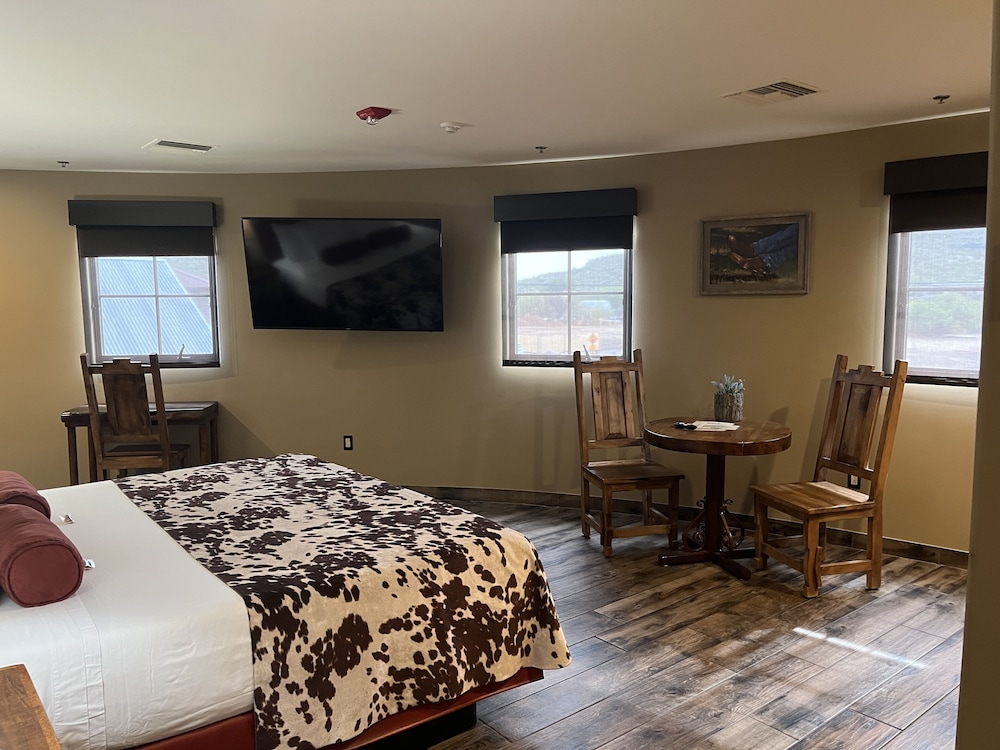 Beavertail Room photo 3