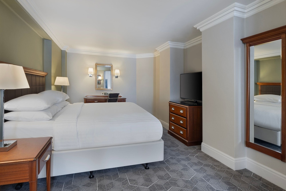 Suite, 1 Bedroom photo 3