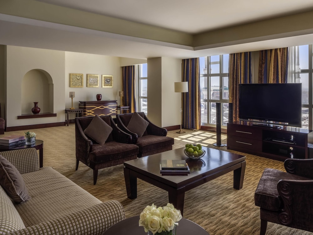 Royal Suite, 4 Bedrooms - Photo 6