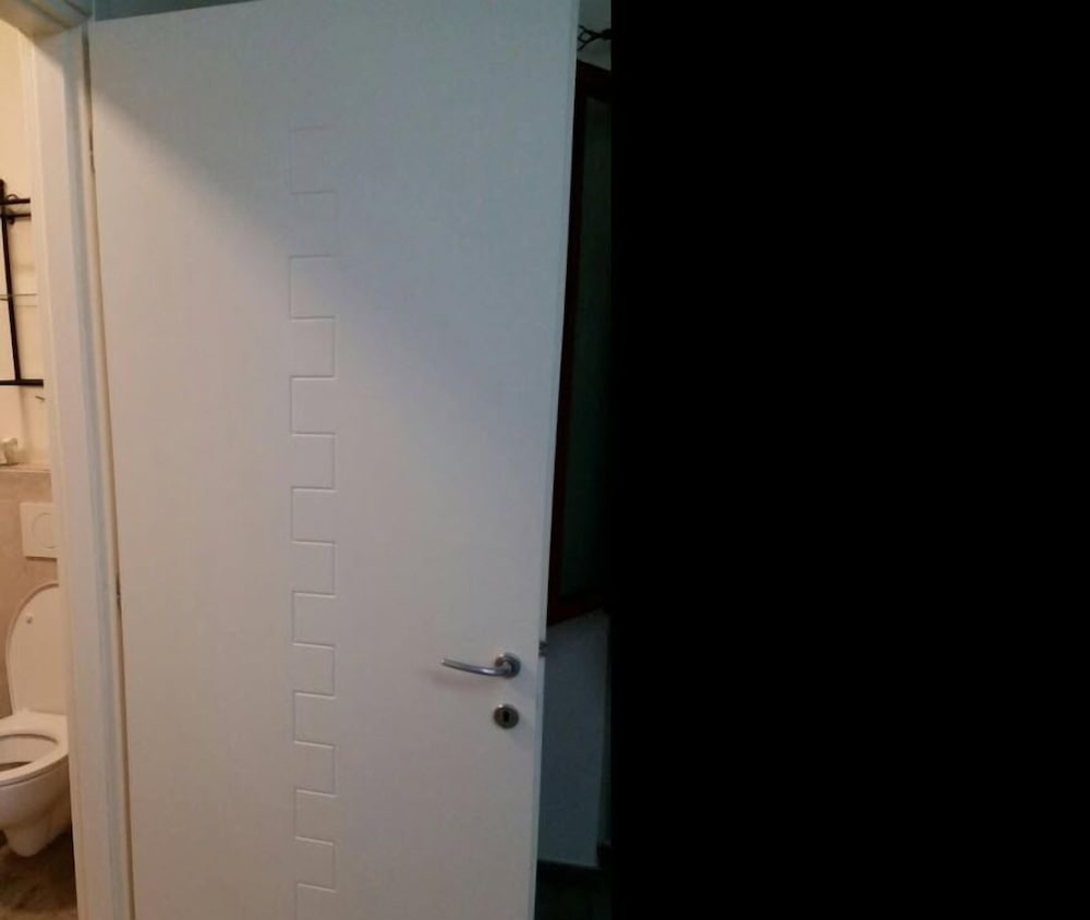 Triple Room, Shared Bathroom photo 3