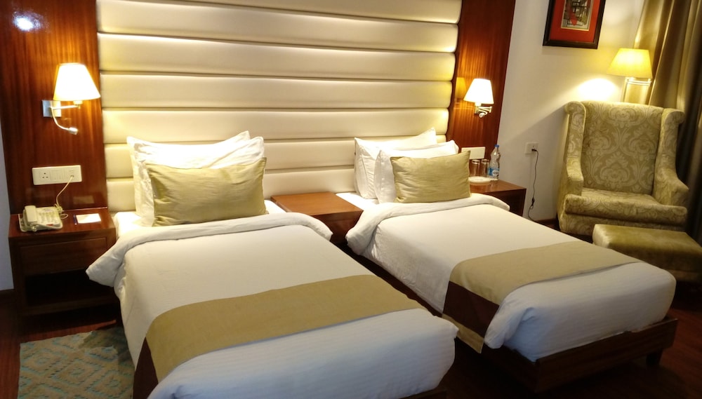 Executive Room, 1 King Bed photo 2