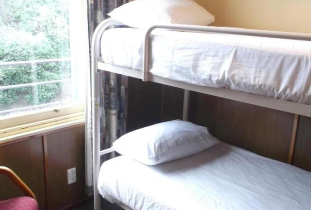 Backpacker Private Twin - Bunk photo 3