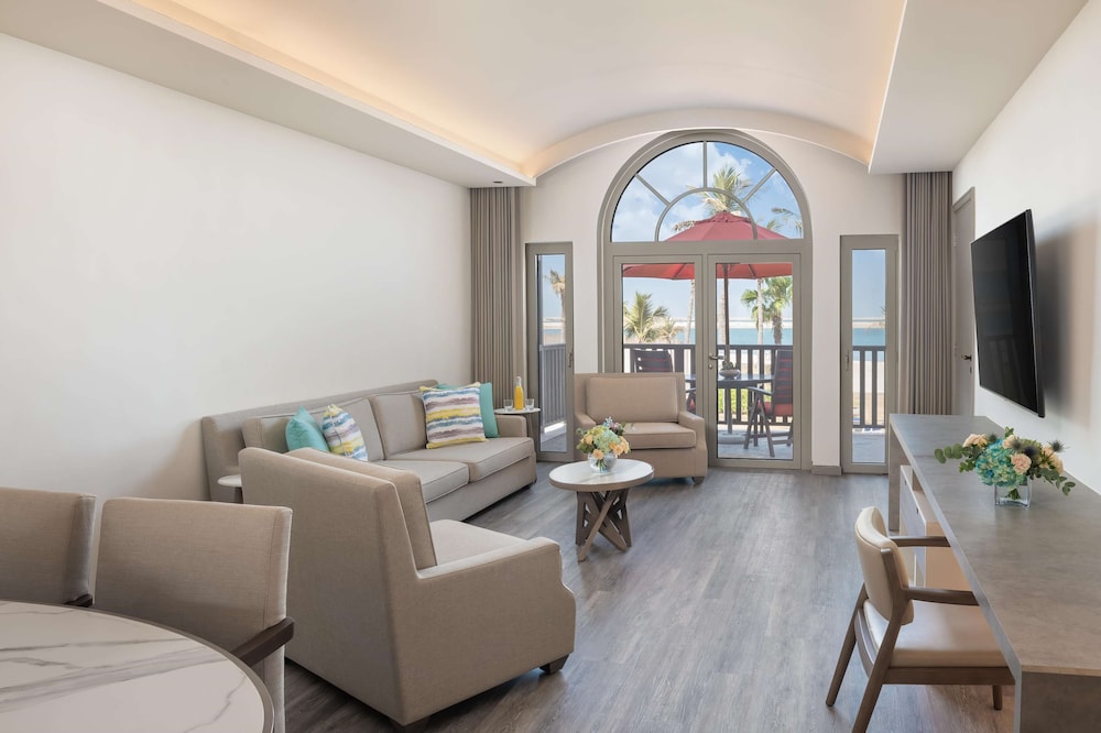 Sea View One Bedroom Suite, Lounge Access, Dedicated Pool, Beach & Mall Shuttle