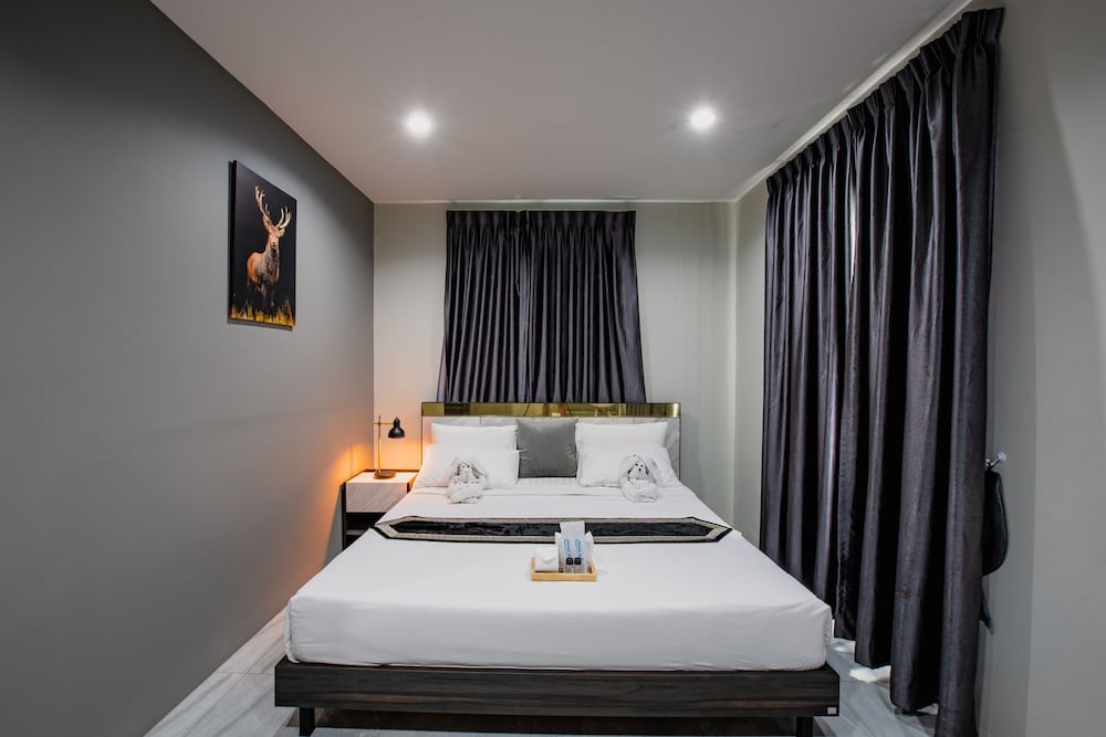 Corner Superior Double Bed - Photo 6