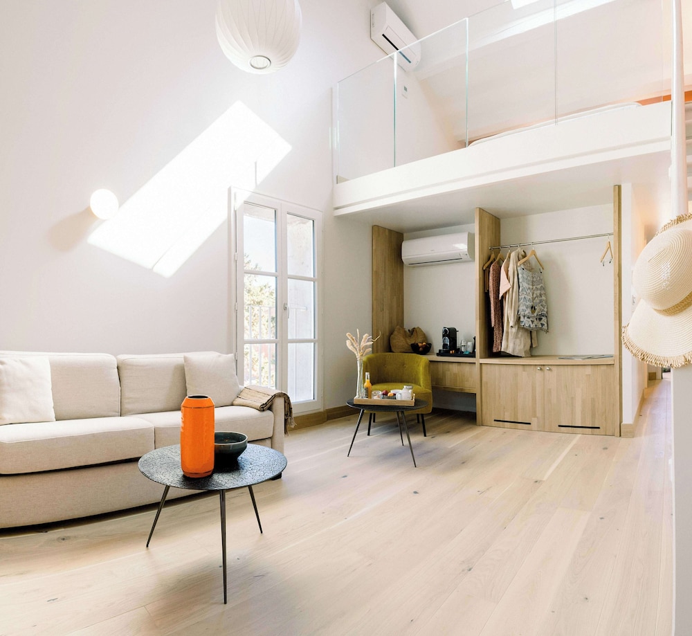 Suite familiale Hospitalet - Photo 1