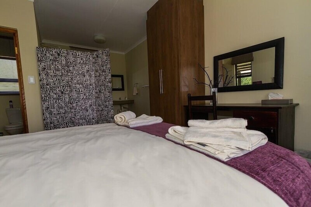 Comfort Cottage, 3 Bedrooms (Freckled Frog) photo 1