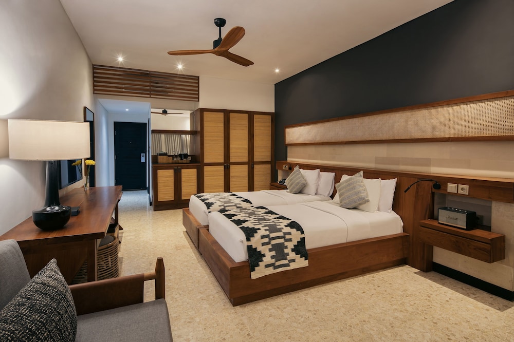 Premier Room (Sadara) - Photo 1