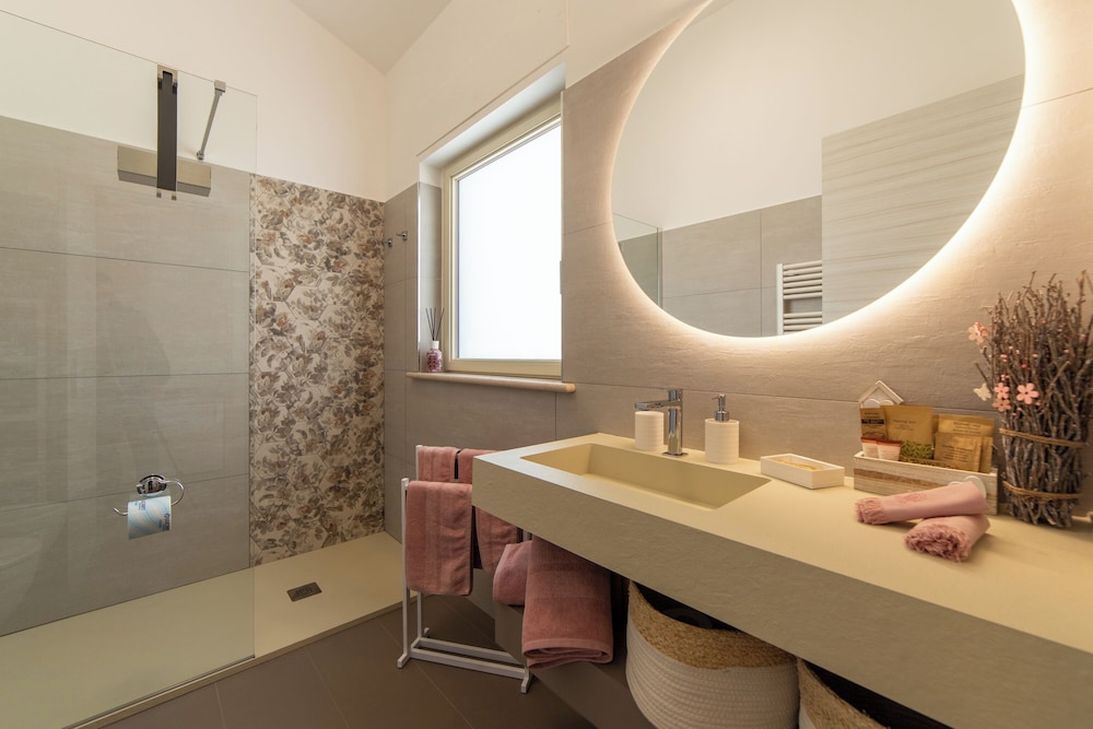 Luxury Room, Garden View photo 2