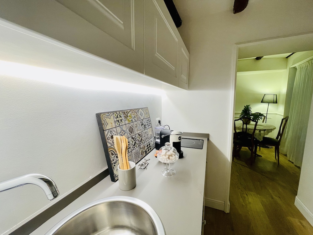 Exclusive Apartment, 1 Bedroom, Kitchen, Mezzanine photo 3
