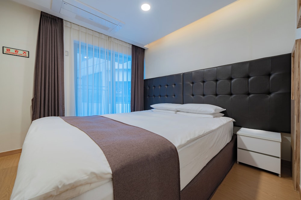 Deluxe Double Room photo 3
